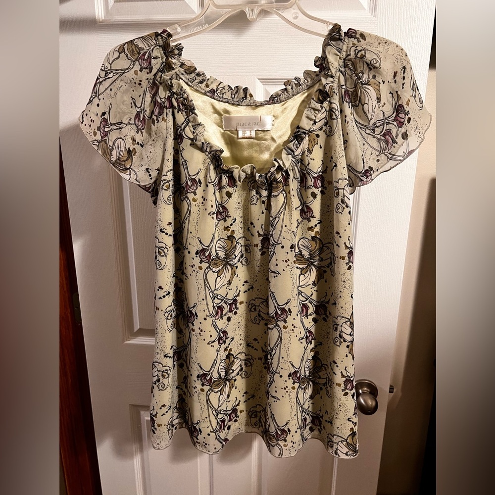 Mac & Jac sheer top
